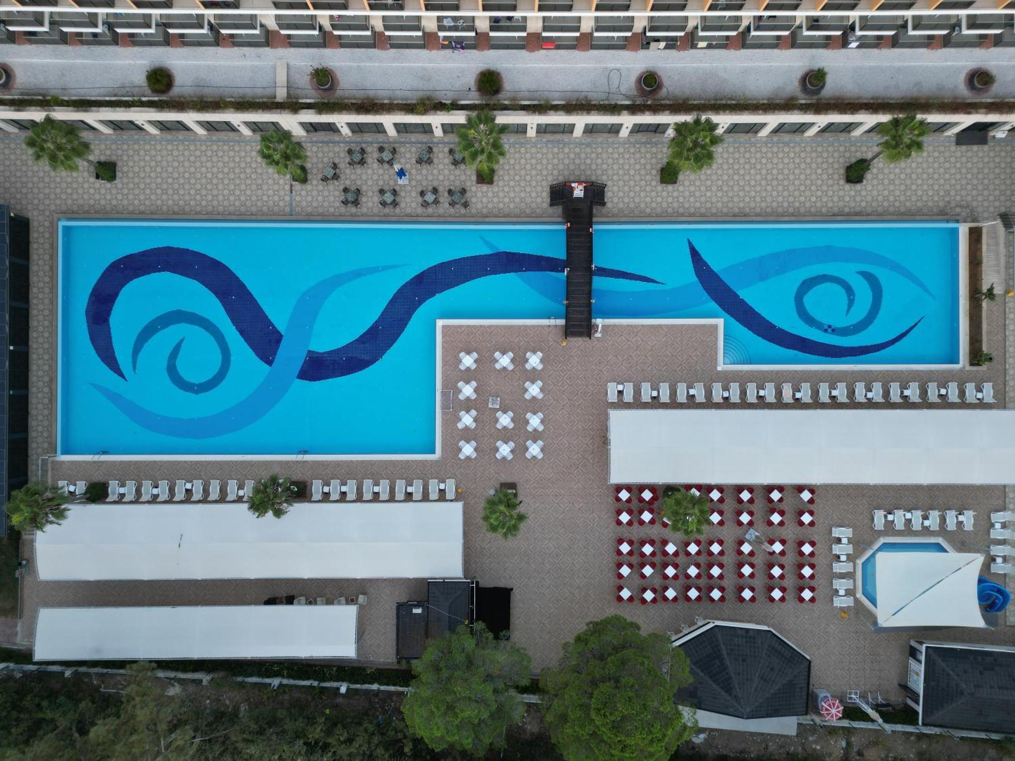 Aydinbey Queen'S Palace & Spa 贝莱克 外观 照片
